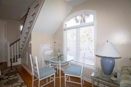 709 Ocean Cottage - One Bedroom House - image 4