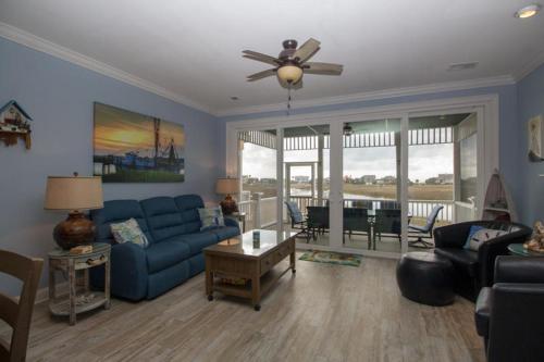 24 Sea Mist - Three Bedroom House - image 2