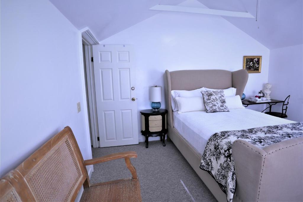 Napa Farmhouse Inn - image 6