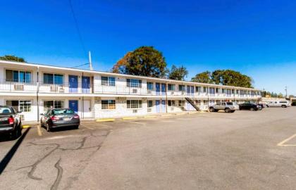 Motel 6-Saint Helens OR - image 3