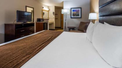 Best Western Oak Meadows Inn - image 15