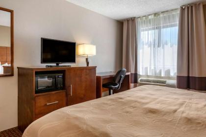 Quality Inn Saint Ignace - image 12