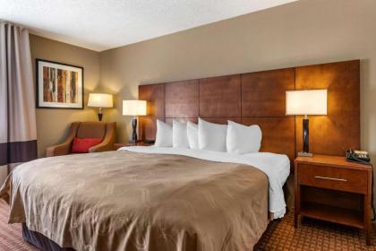 Quality Inn Saint Ignace - image 13