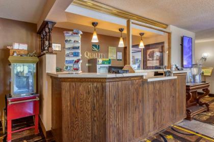 Quality Inn Saint Ignace - image 8