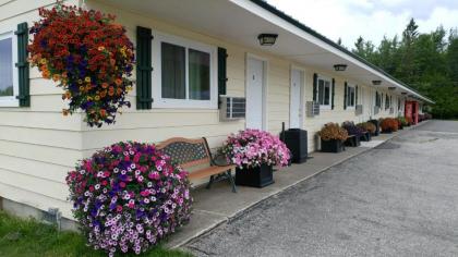 Sunset Motel of St. Ignace - image 4