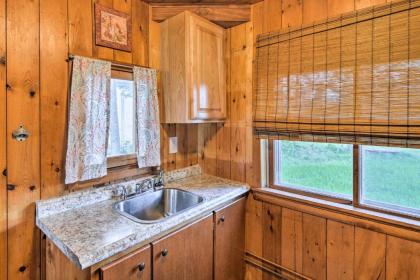 Lovely Lake Huron Studio Cottage with Beach and Kayaks - image 11