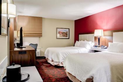 Hampton Inn St. Joseph - image 7