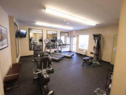 Candlewood Suites Saint Joseph - image 10