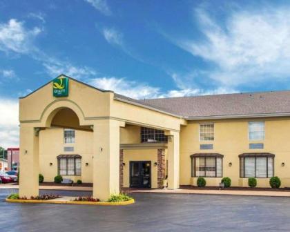 Quality Inn Airport - image 1