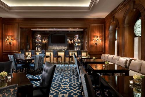 The Ritz-Carlton St. Louis - image 2