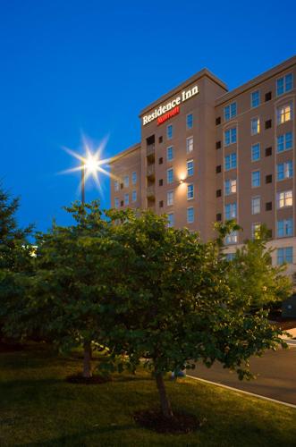 Residence Inn by Marriott St. Louis Downtown - main image