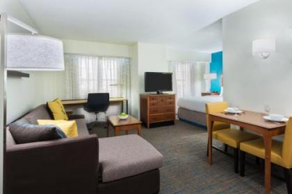 Residence Inn by Marriott St. Louis Downtown - image 3