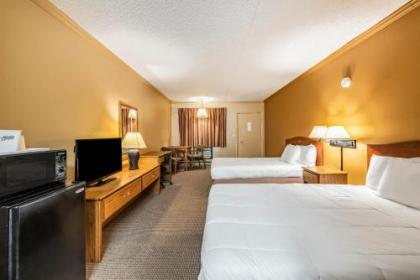 Americas Best Value Inn St. Marys - image 7