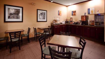 Best Western PLUS Executive Inn - image 6