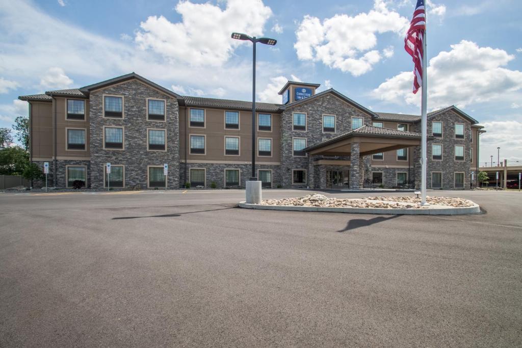 Cobblestone Inn & Suites - St Marys - main image