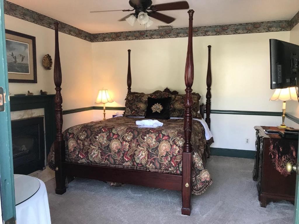 Parsonage Inn Bed and Breakfast - main image