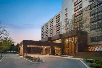 DoubleTree by Hilton St. Paul MN - image 1