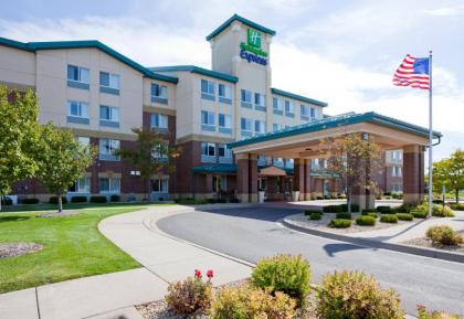 Holiday Inn Express Hotel  Suites St. Paul an IHG Hotel