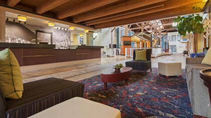 Best Western Plus Como Park Hotel - image 11