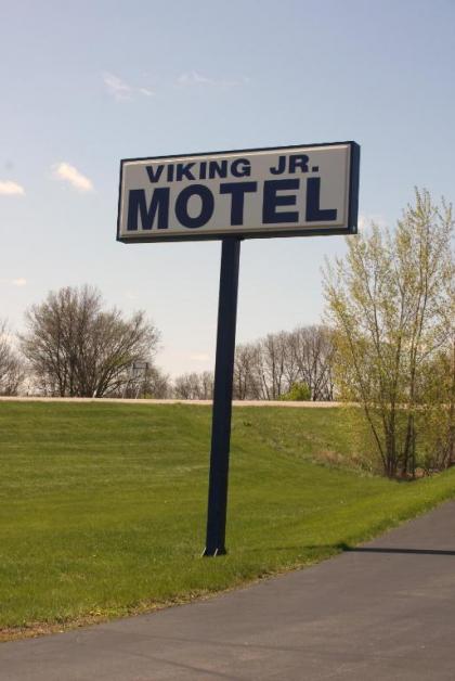 Viking Jr. Motel - image 5