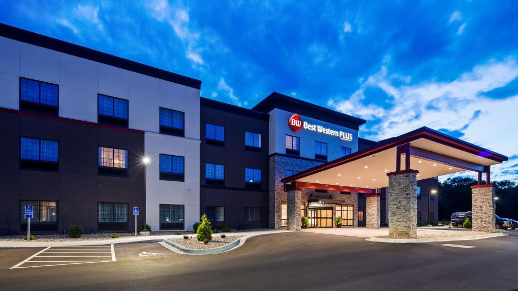 Best Western Plus Saint Peter - main image