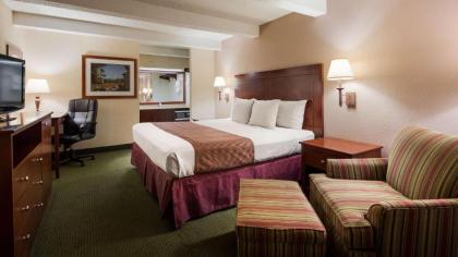 Best Western Montis Inn - image 10