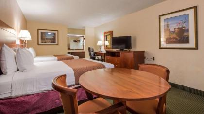 Best Western Montis Inn - image 6