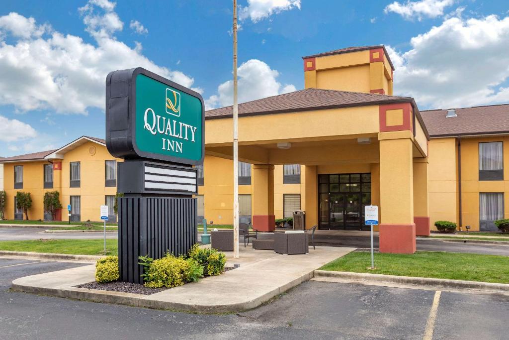 Quality Inn Saint Robert - Ft. Leonard Wood - image 4