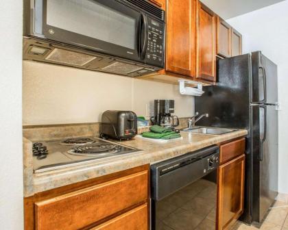 Mainstay Suites St. Robert - Fort Leonard Wood - image 12