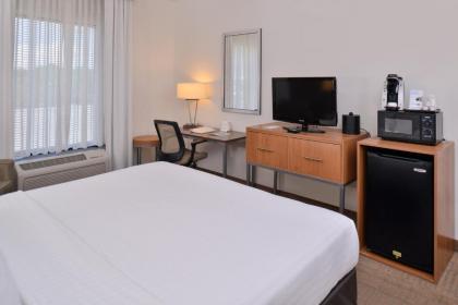 Holiday Inn Express and Suites New Orleans Airport an IHG Hotel - image 11