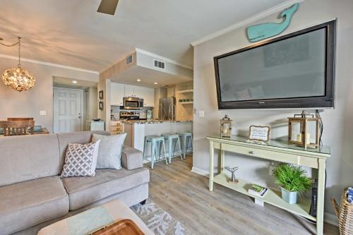 St Simons Island Condo with Pool Near Beach Village - main image