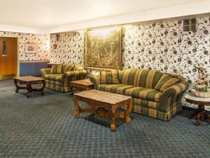 Microtel Inn & Suites by Wyndham Sainte Genevieve - image 10