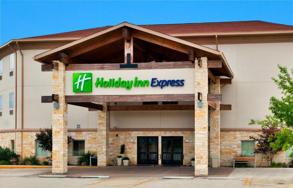 Holiday Inn Express of Salado-Belton an IHG Hotel - main image