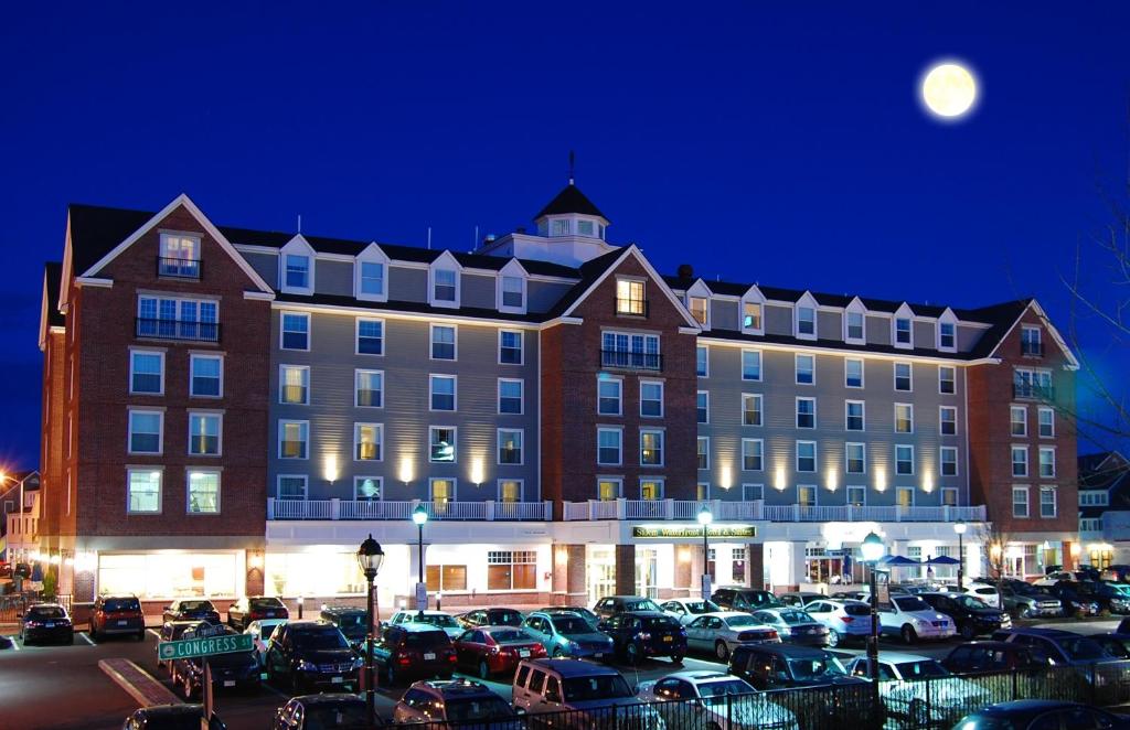 Salem Waterfront Hotel & Suites - main image