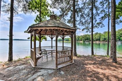 Lake Keowee Resort Condo Pool Beach Golf Access - image 13