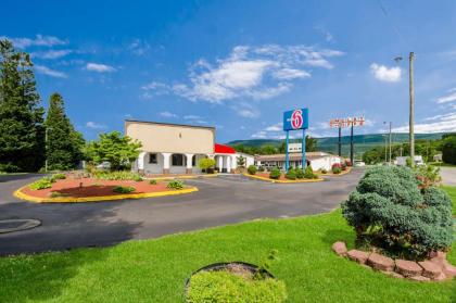 Motel 6-Salem VA - image 6