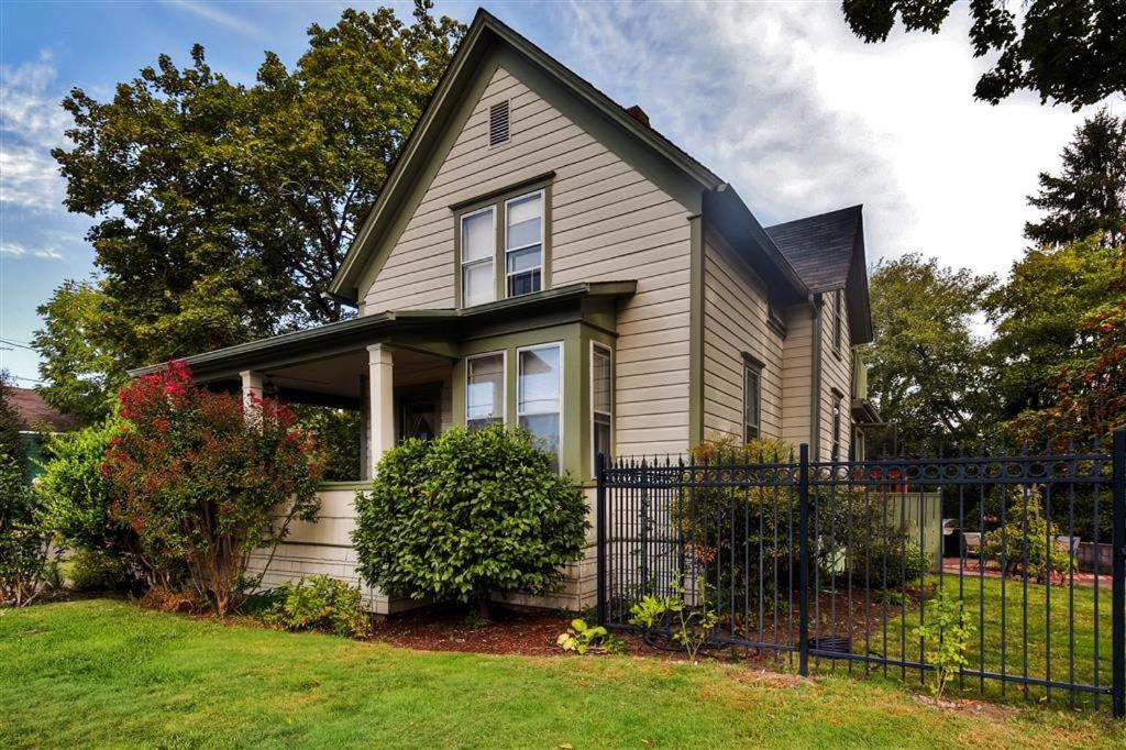Historic and Charming Salem Home with Mill Creek Views! - main image