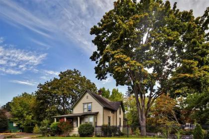 Historic and Charming Salem Home with Mill Creek Views! - image 7