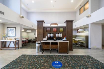 Hampton Inn & Suites Modesto - Salida - image 12