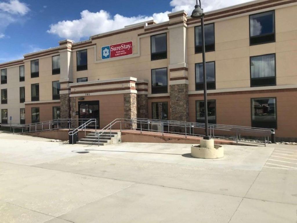 SureStay Plus Hotel by Best Western Salida - image 2