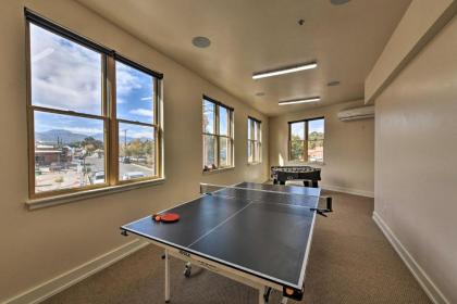 Spacious Dtwn Salida Condo with Balcony Hike and Fish - image 3