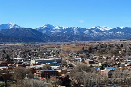 0405 Historic Mtn-View Salida Home - Walk to Town - image 15