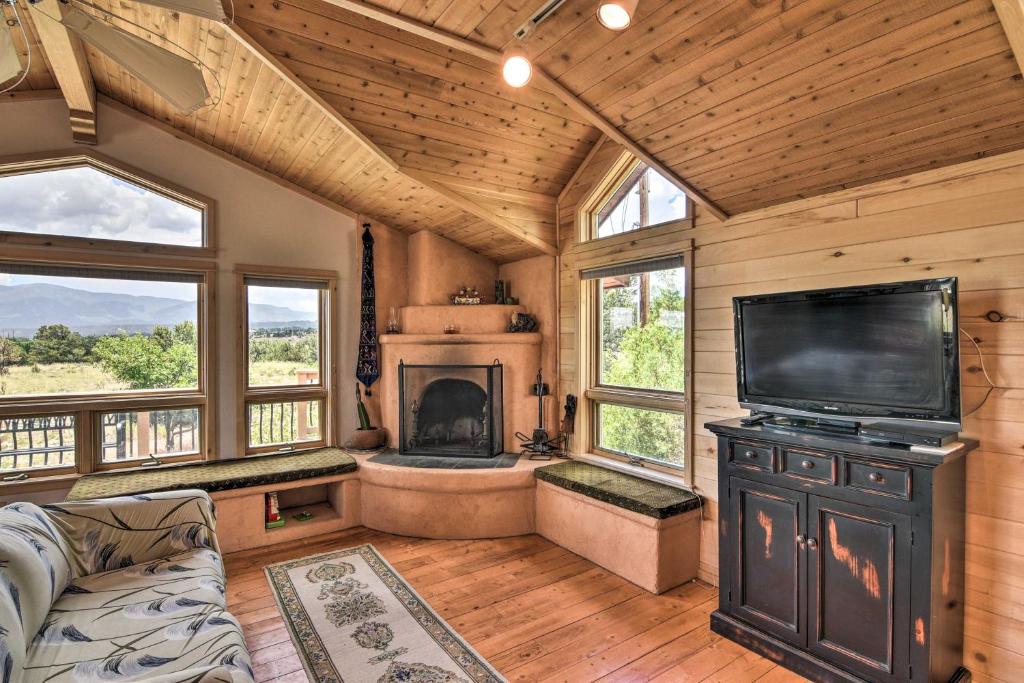 Riverfront Retreat on 40 Acres with Mountain Views! - image 4