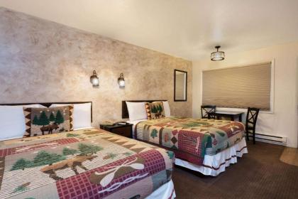 Travelodge by Wyndham Salina - image 9