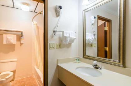 Quality Inn & Suites Salina - image 7