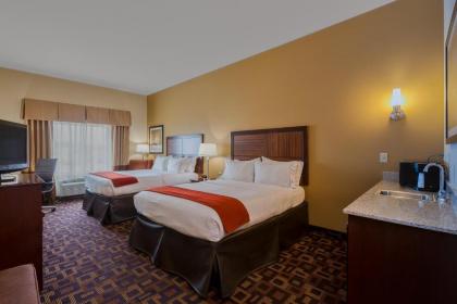 Holiday Inn Express Hotel & Suites Salina an IHG Hotel - image 8