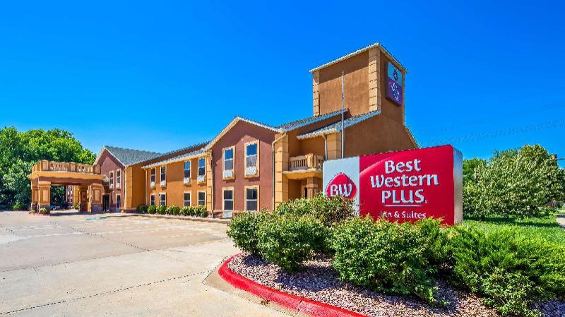 Best Western Plus Midwest Inn & Suites - main image