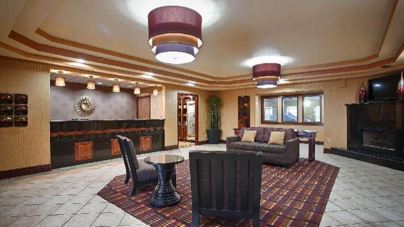 Best Western Plus Midwest Inn & Suites - image 4