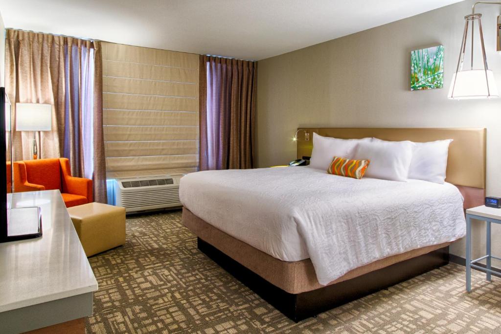 Hilton Garden Inn Salina - image 6