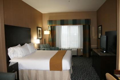 Holiday Inn Express & Suites Salinas an IHG Hotel - image 4